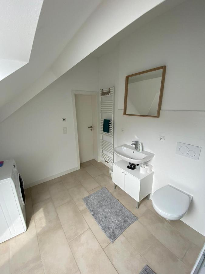 Helle 2 Zi. Wohnung Naehe Flughafen Muenchen Haimhausen  エクステリア 写真